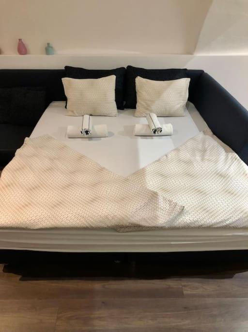 Nuovo Casa Apartment Sopron Ngoại thất bức ảnh