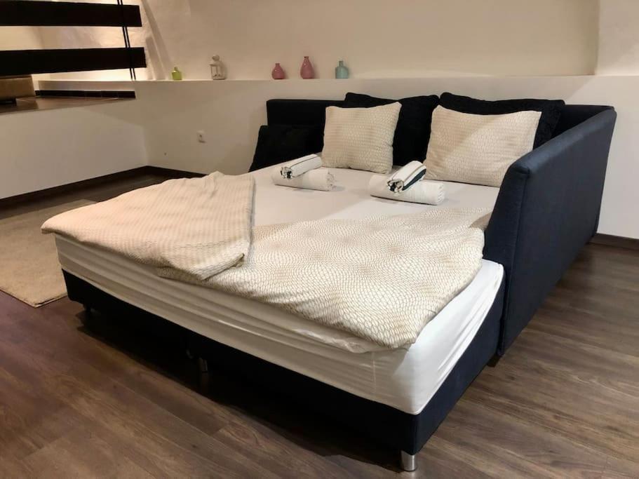 Nuovo Casa Apartment Sopron Ngoại thất bức ảnh