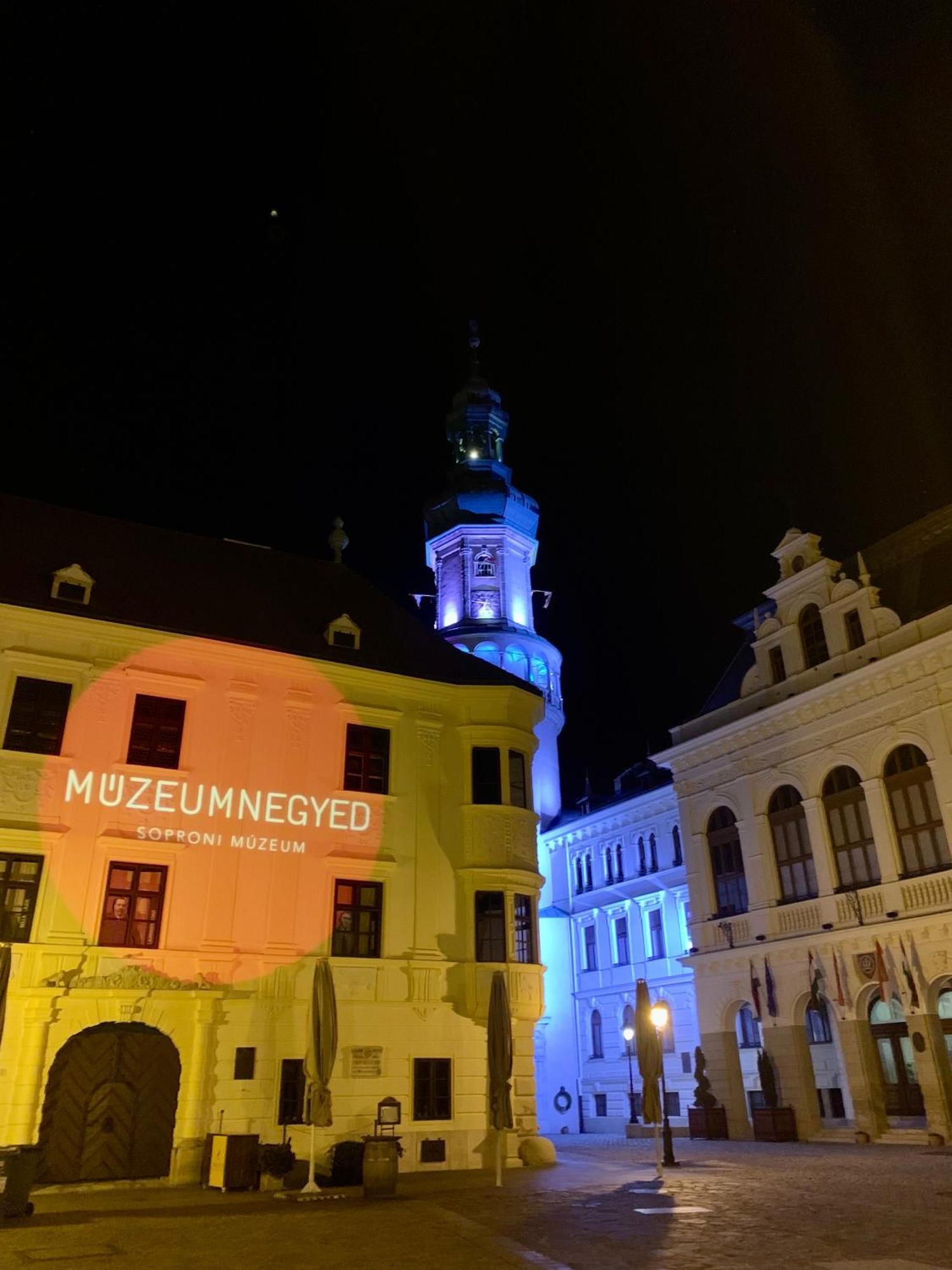 Nuovo Casa Apartment Sopron Ngoại thất bức ảnh