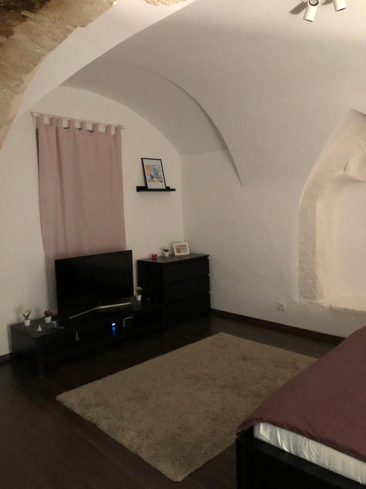 Nuovo Casa Apartment Sopron Ngoại thất bức ảnh